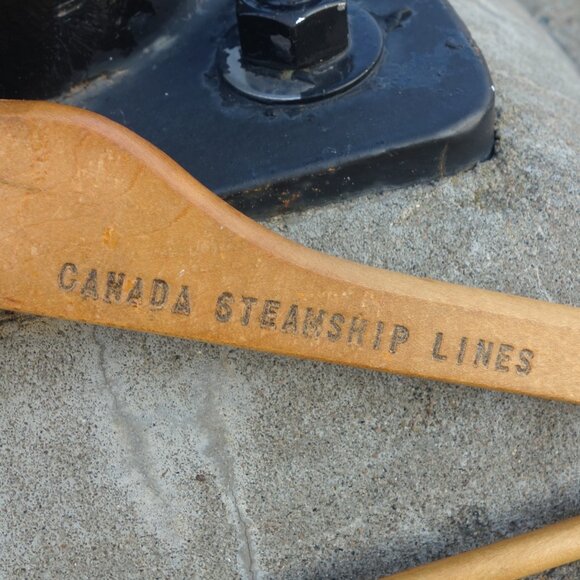 Vintage Canada Steamship Lines Wood Hanger - Picture 4 of 11